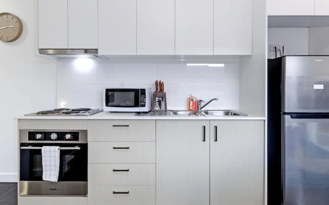 Kozyguru | Harris Park | Charming 1R Two-Story Apt