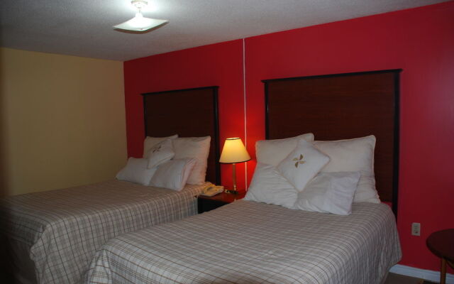 Three Diamond Inn