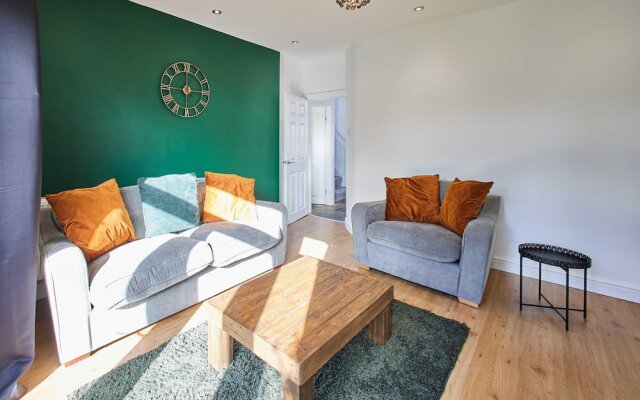 Host Stay York City House