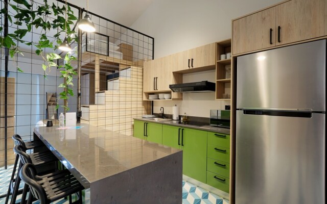 La Manzana by Wynwood House