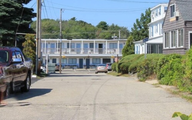 Seagrass Inn