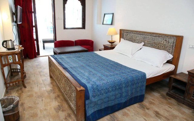 Yogi Guest House