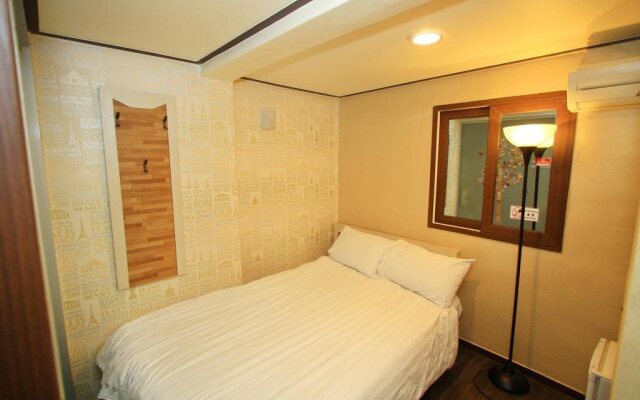Khaosan Seoul Insadong Guest House