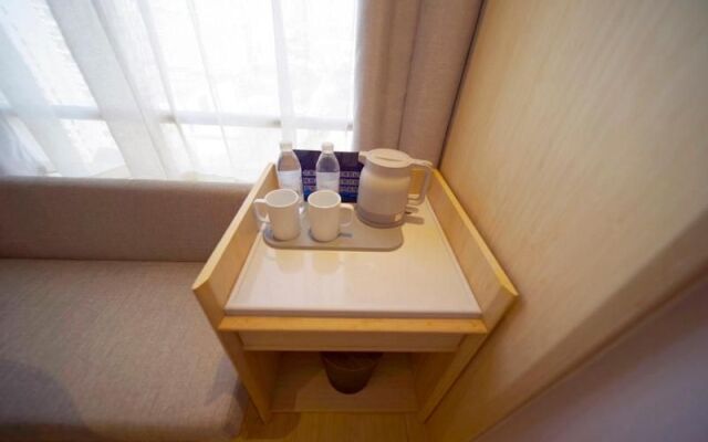 Ji Hotel (Renmin University of China Metro Station