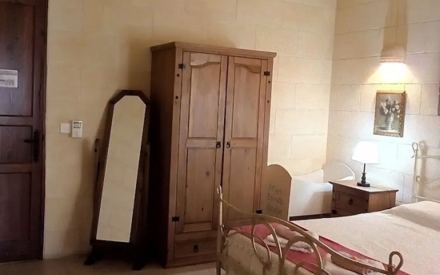 Sepia House B&B