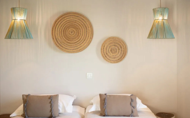 Elies Residences
