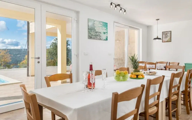Wonderful Labin Villa With Private Pool and Sea Views