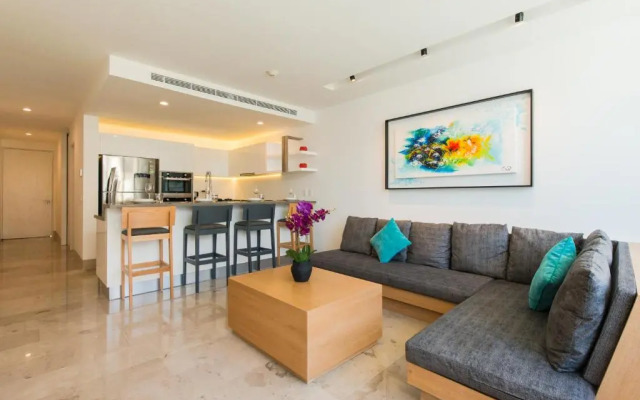 Aldea Thai Brisa De Mar