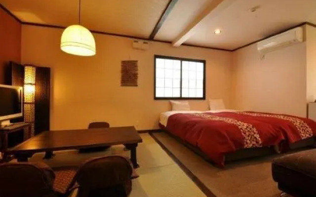 Tsukiyado Luck Hotel