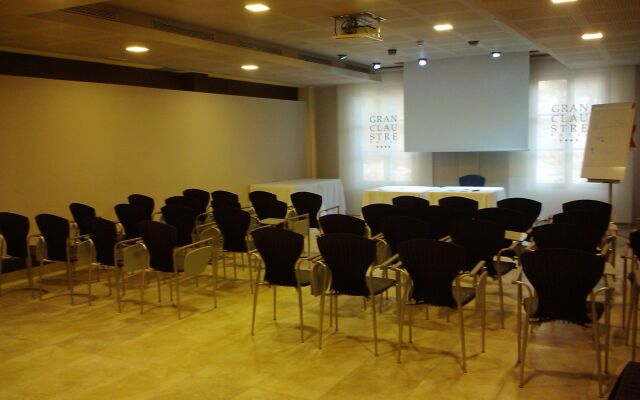 Gran Claustre Boutique Hotel