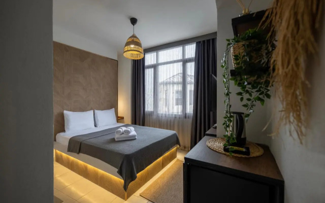 The Easy Rooms Verandah