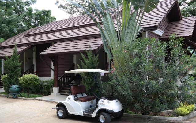 PhuBaChiang Golf & Resort Pakse