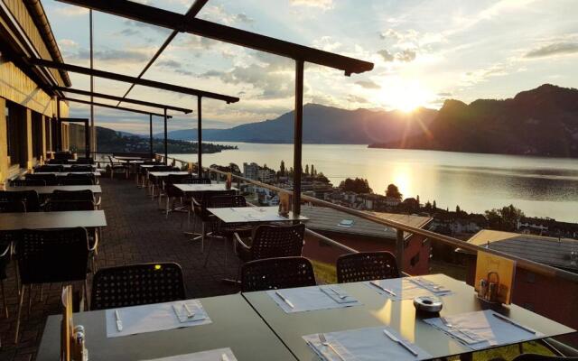 Panoramarestaurant Hotel Roggerli