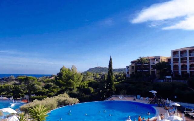 Garden level for 5 people with sea view