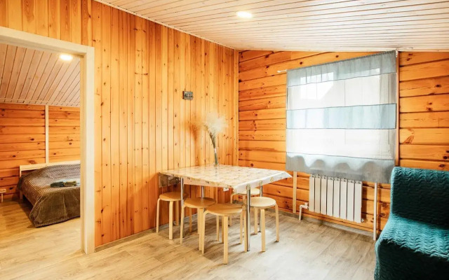 Медведь и Ягодка