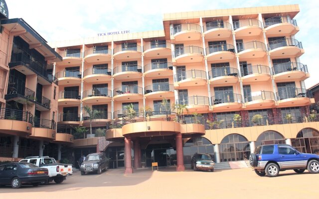 Tick Hotel