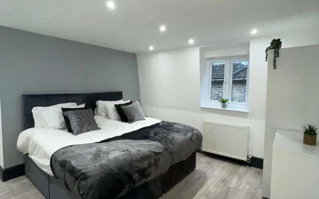 Abacus House Apartments