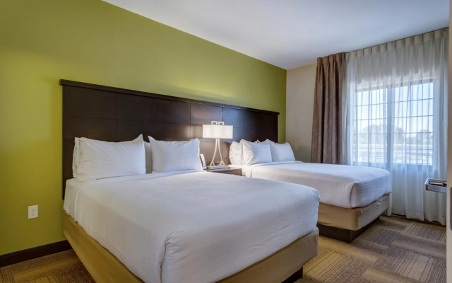 Staybridge Suites St Louis - Westport by IHG