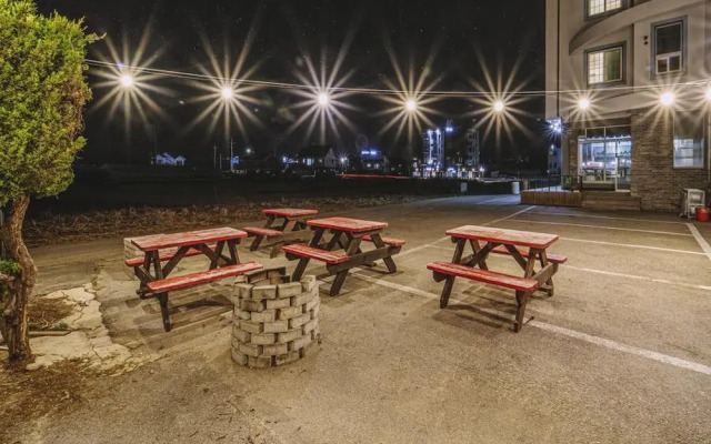 Gangneung Basecamp Pension