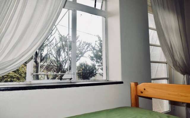 2 Bedroom House in Bo-kaap Area