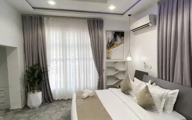 UrbanEdge Hotel
