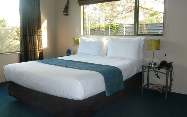 Portmans Motor Lodge – Guest Rooms – Hastings
