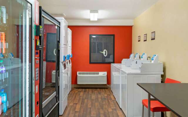 Extended Stay America Select Suites Detroit Farmington Hills