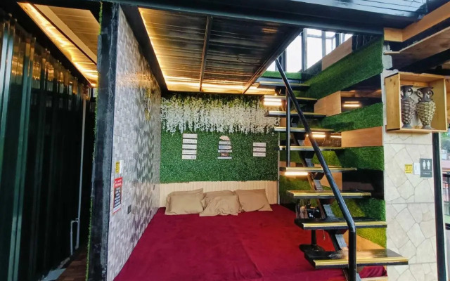 Holyghost Veranda Transient Guest House Baguio 42 step rooftop