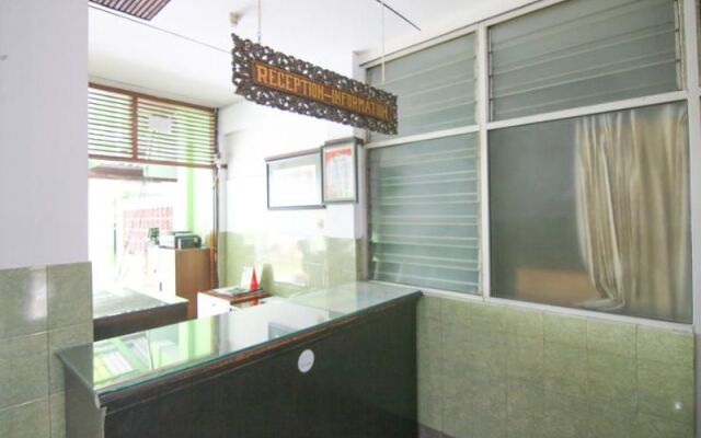 Reddoorz Syariah Near Akademi Kepolisian 2
