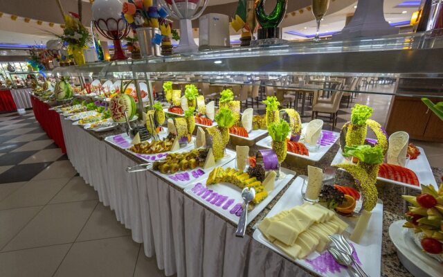 Cenger Beach Resort&Spa