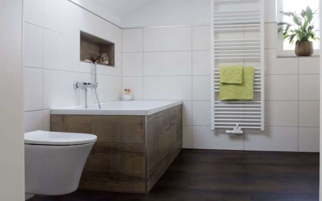 Ringelnatz & Lichtwer - Ferienwohnung Wurzen