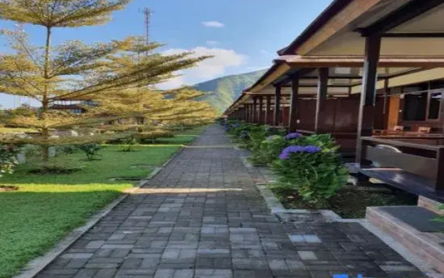 Nusantara Hotel Sembalun