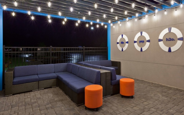 Tru by Hilton Auburn