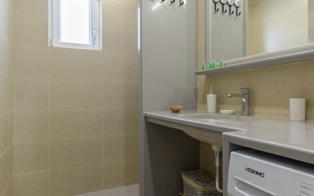 Seashell Apartment 2