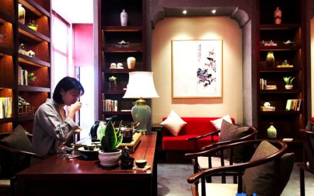 Book Impression Hotel