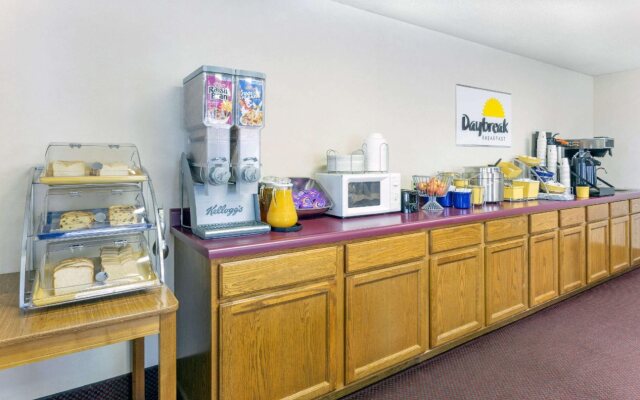 Days Inn by Wyndham El Paso