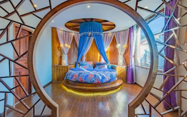 Manshan Caotang Snow Mountain Viewing Boutique Inn