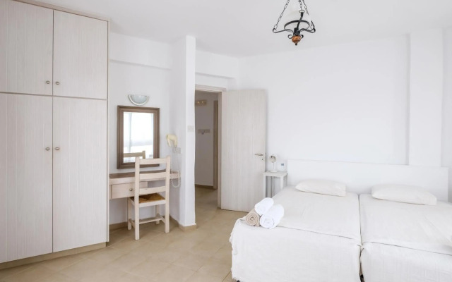 Thalassines Beach Villas