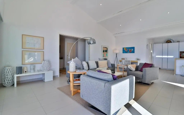 Ferienhaus Petites Maures, Meerblick und eigener Pool