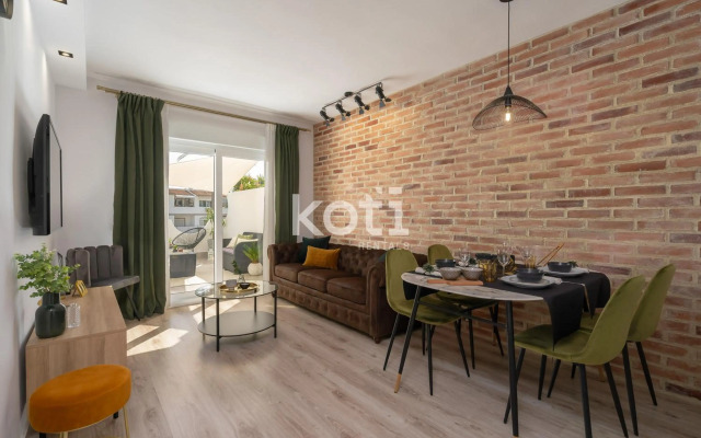 GlamUrban Flat Koti Rentals