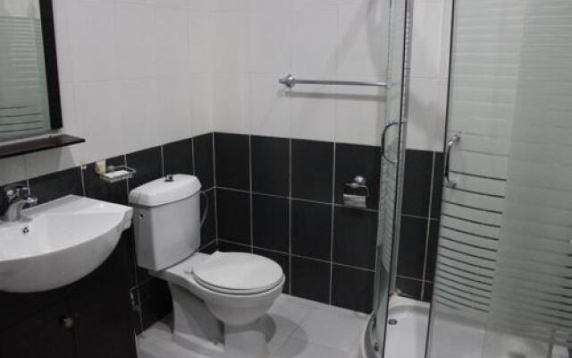 AL Bian Suites Hotel