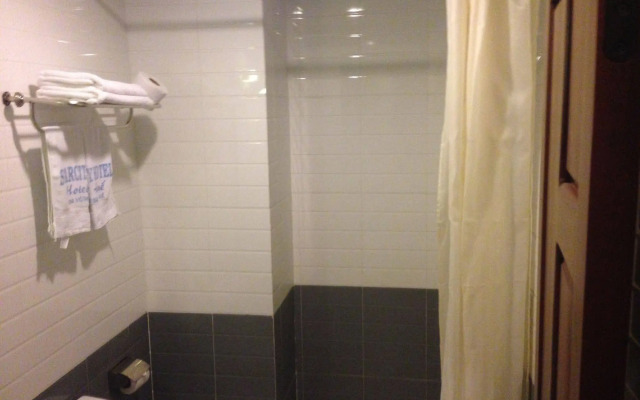 Golden Star Hotel