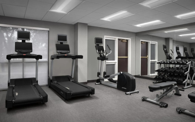 Courtyard by Marriott Dallas Addison/Quorum Drive