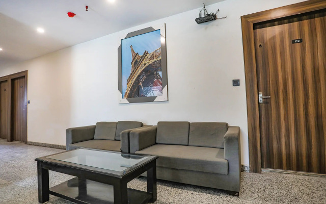 Fabhotel F9 Sector 58