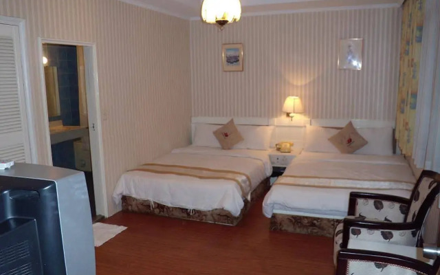 Hotel Chung Shan