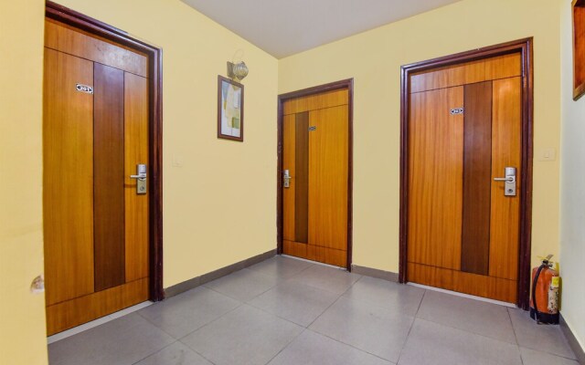 Fabhotel Royal Residency