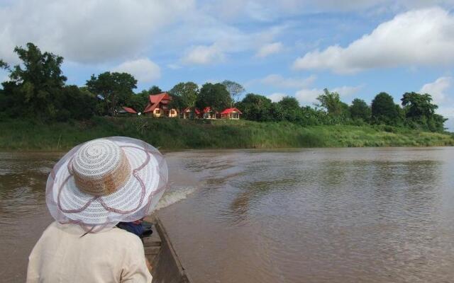 Rotchana's Retreat Hotel on Mekong That Phanom