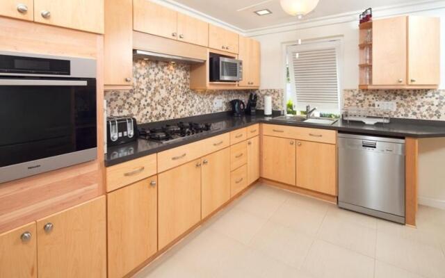 Coconut Grove 8 Luxury Villa by Island Villas