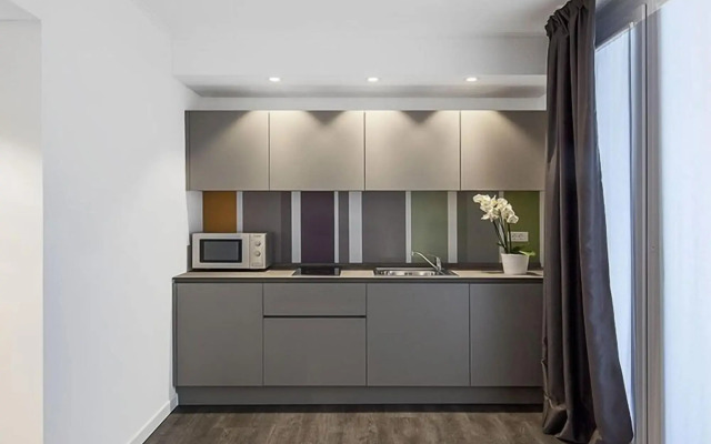 Отель Studio Inn Centrale & Milano Urban Padel