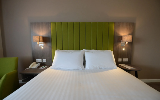 Holiday Inn Wolverhampton - Racecourse by IHG